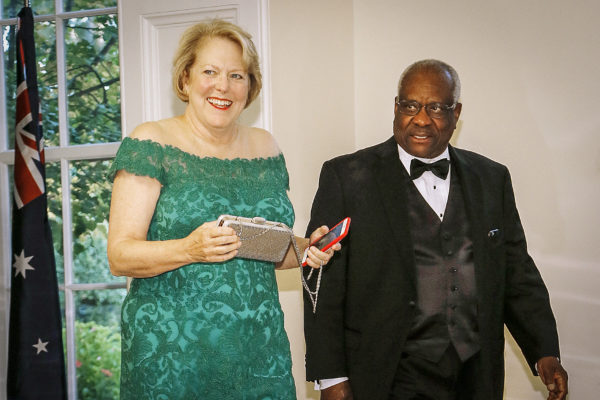 Ginnie Thomas, Clarence Thomas: conflict of interest?