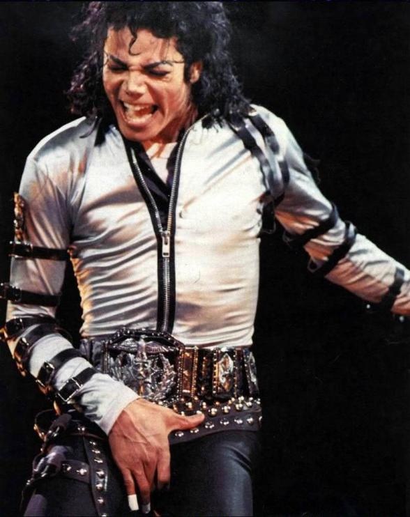 MJ crotch grab