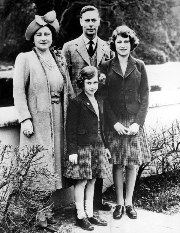 Queen Elizabeth with parents and sister