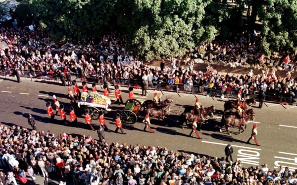 Diana, funeral procession