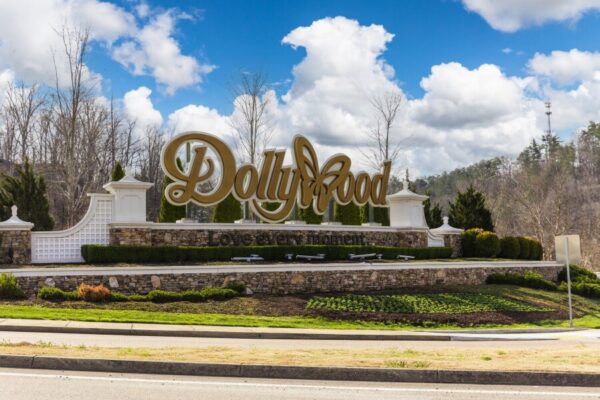 dolly dollywood