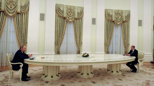 Vladimir Putin's long table