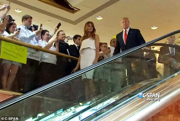 trump10 escalator1